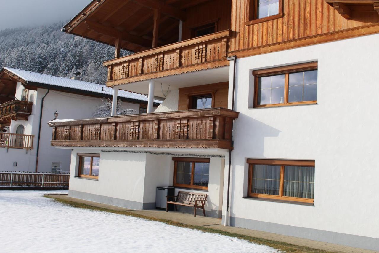 Ferienwohnung Auszeit Stubai Fulpmes Exteriér fotografie