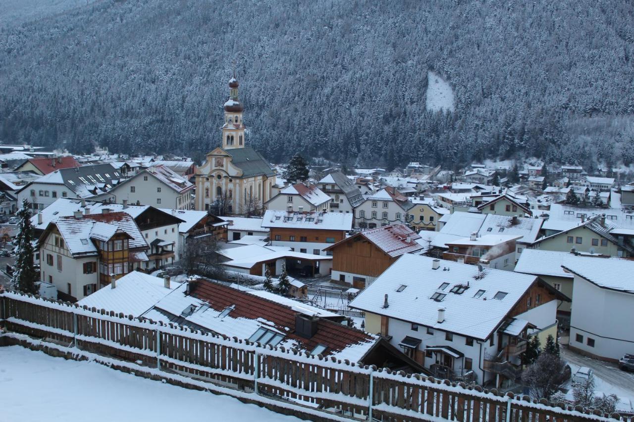 Ferienwohnung Auszeit Stubai Fulpmes Exteriér fotografie