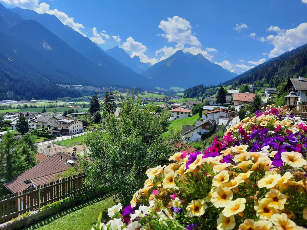 Ferienwohnung Auszeit Stubai Fulpmes Exteriér fotografie